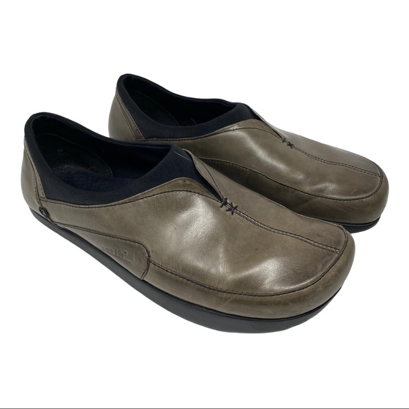 Women's Earth Leather Loafers Light Brown Size 8 - Picture 2 of 8